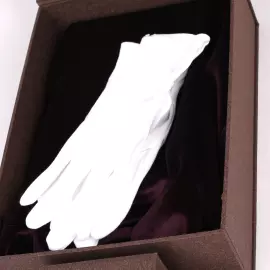 Книга в кожаном переплете "Forbes book. 10 000 мыслей и идей от влиятельных бизнес-лидеров и гуру менеджмента"